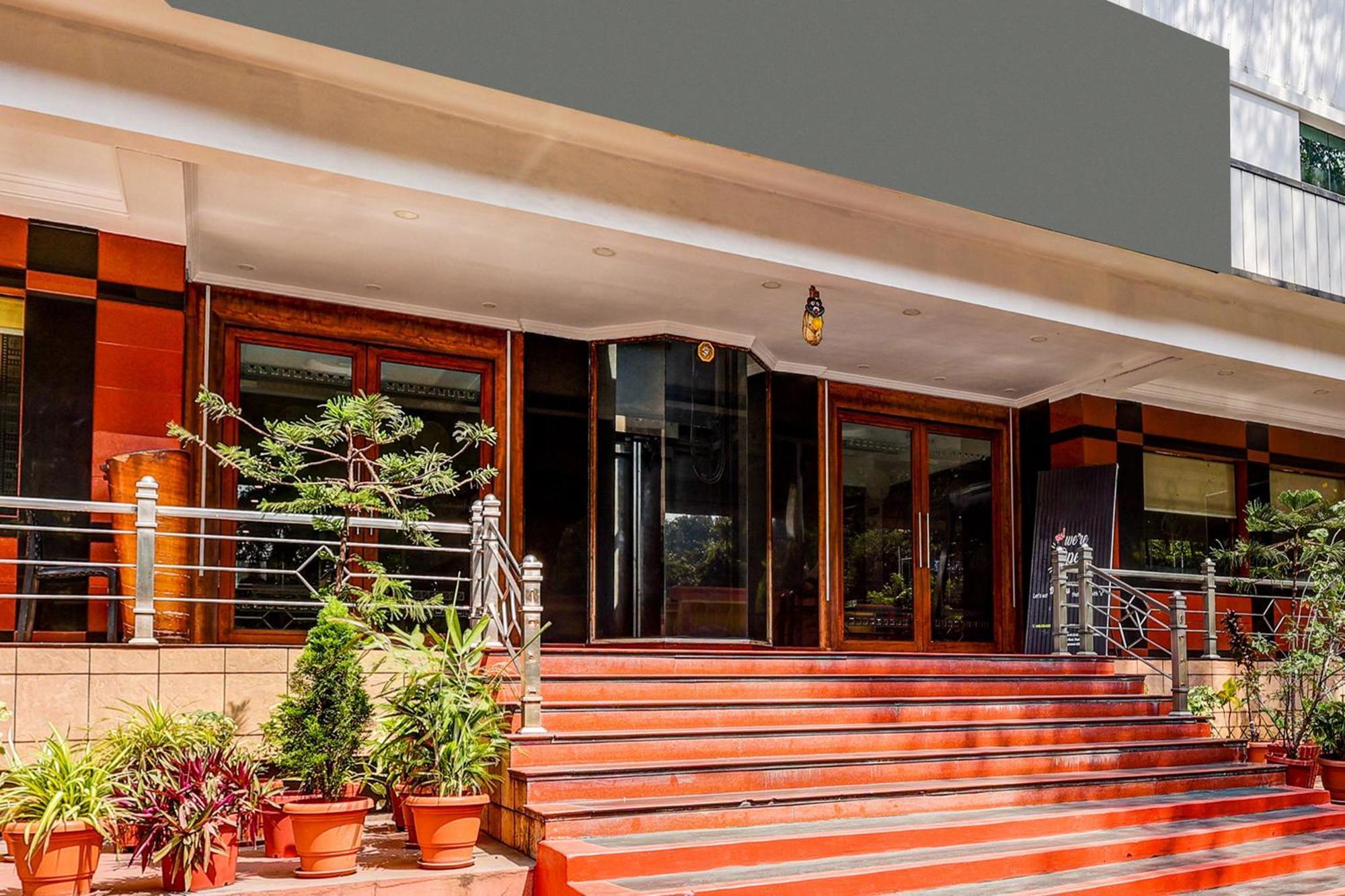 Townhouse Oak Vibe Vacation Hotels Visakhapatnam Exterior photo